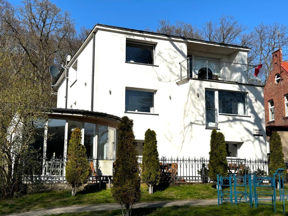 Pensjonat Jagoda B&B Miedzyzdroje Bagian luar foto