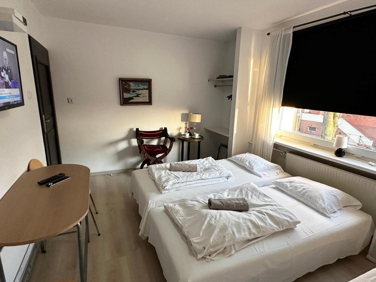 Pensjonat Jagoda B&B Miedzyzdroje Bagian luar foto
